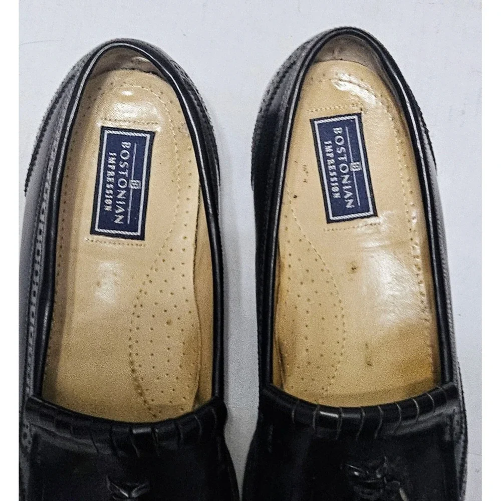 Bostonian impression black